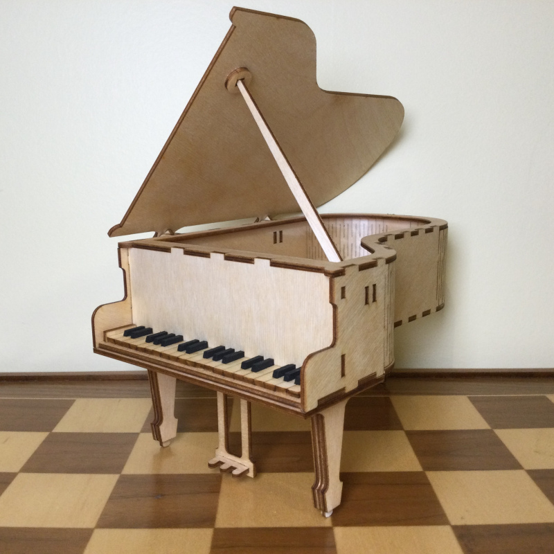 Wooden Grand Piano 26x17x13 cm