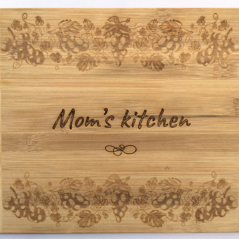 Mom's Kitchen cutting board